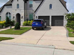 Martha D.'s lawn care services service result