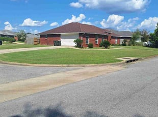 Michele P.'s grass cutting service result