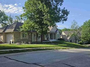 Joy G.'s lawn care services service result