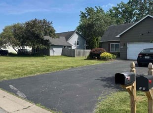 Randy C.'s lawn service service result