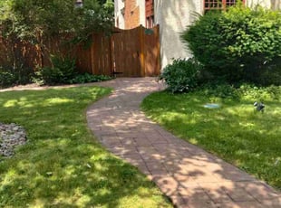 Hamza K.'s lawn care services service result