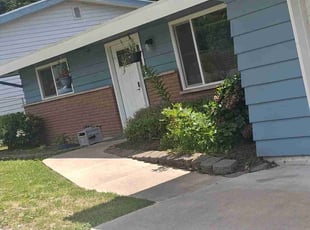 Bernard B.'s Flower Bed Weeding service result