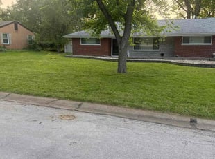 Danielle L.'s lawn maintenance service result