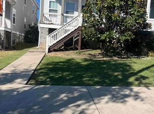 Dwight B.'s grass maintenance service result