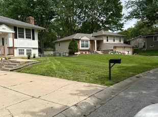 Kevin R.'s lawn care services service result