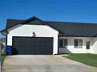 Lynette F.'s grass cutting service result