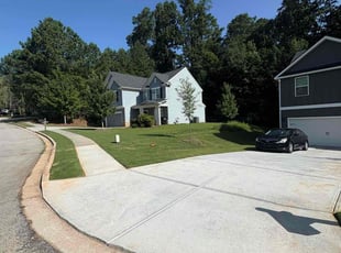 Terry L.'s lawn service service result