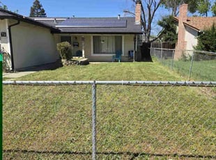 Betti S.'s grass maintenance service result