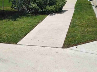Becky A.'s lawn service service result
