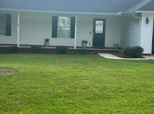 Ryan S.'s lawn care services service result