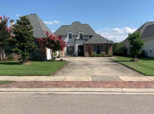 Kristin P.'s lawn maintenance service result