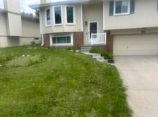 John R.'s lawn care services service result