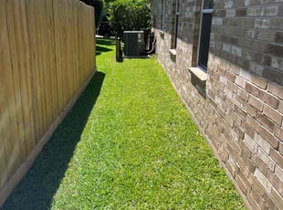 Christine R.'s lawn service service result