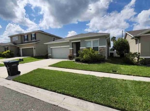 Selena H.'s lawn care services service result