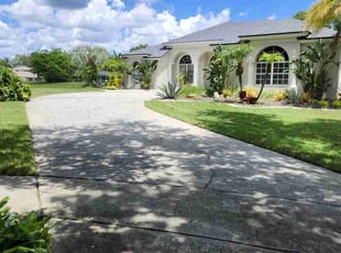 Rob C.'s lawn care services service result