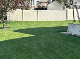 Lynda K.'s lawn service service result