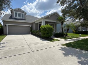 Myrlande M.'s lawn maintenance service result