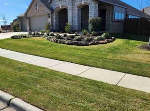 Erika L.'s lawn service service result