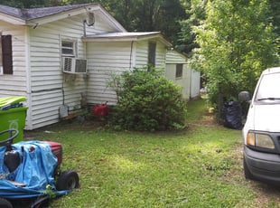 Harlan M.'s Bush Trimming service result