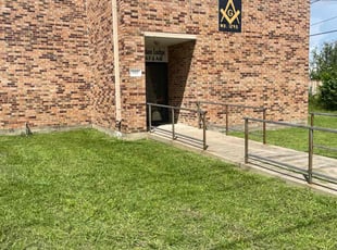 Andrea S.'s lawn care service result