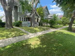 Ryan B.'s lawn care services service result