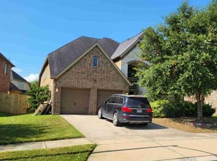 Taquilla S.'s lawn care services service result