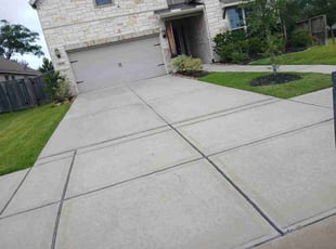 Grace A.'s lawn service service result