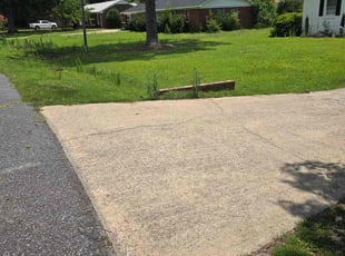 Narda L.'s lawn maintenance service result