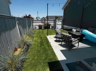 Derek P.'s lawn maintenance service result