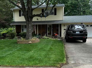Phylecia W.'s lawn maintenance service result