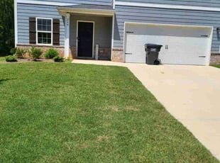 Tamera C.'s lawn maintenance service result