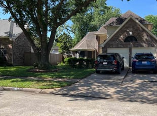 Alexa P.'s lawn care services service result