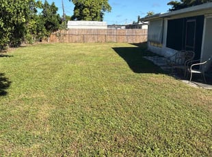 Aldreques K.'s lawn maintenance service result