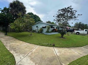 Destiny M.'s lawn care services service result