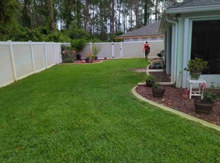 Stephanie A.'s lawn service service result