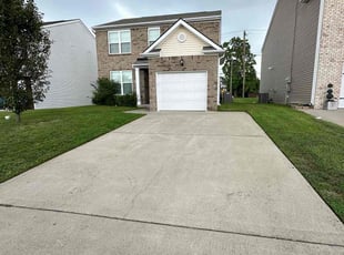 Christopher E.'s grass cutting service result