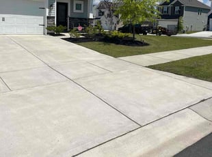 Karen S.'s lawn care services service result