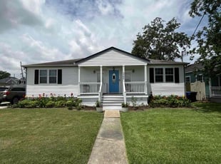 Jen P.'s lawn maintenance service result