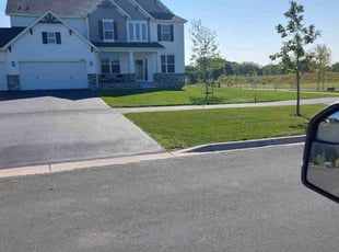 Katrina I.'s grass maintenance service result