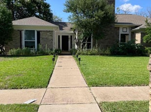 Grace L.'s grass cutting service result