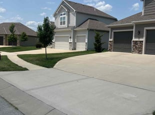 Abby S.'s grass maintenance service result