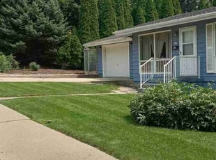 Margaret B.'s turf care service result