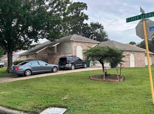Lori L.'s lawn maintenance service result