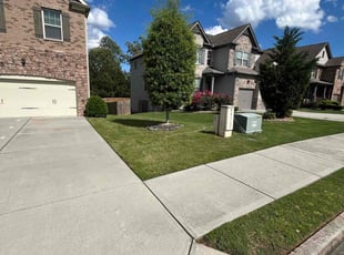 Christopher B.'s lawn maintenance service result