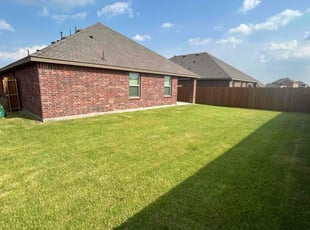 Yancy B.'s lawn care services service result