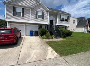 Lois B.'s turf maintenance service result