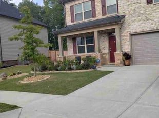 Rae G.'s lawn care service result
