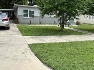 Maurice G.'s lawn care services service result