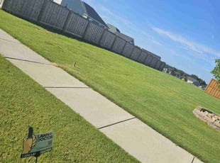 Kenneth K.'s lawn care services service result