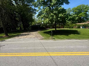 Aleshia A.'s turf maintenance service result